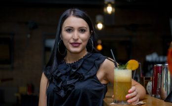 bar girl in Vienna