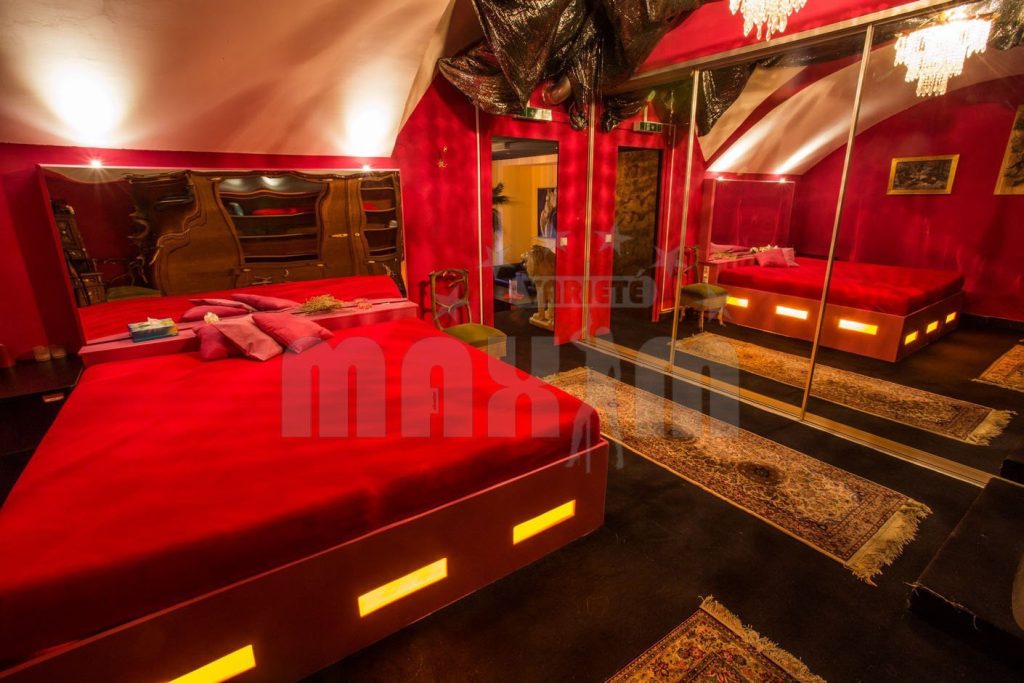 room in sex club and night club Maxim Wien